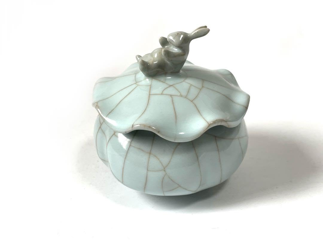 陶器　小壺 Amazon.co.jp: 陶芸家 作家物 森田信司 青磁小壺 青瓷小壺 兎 うさぎ